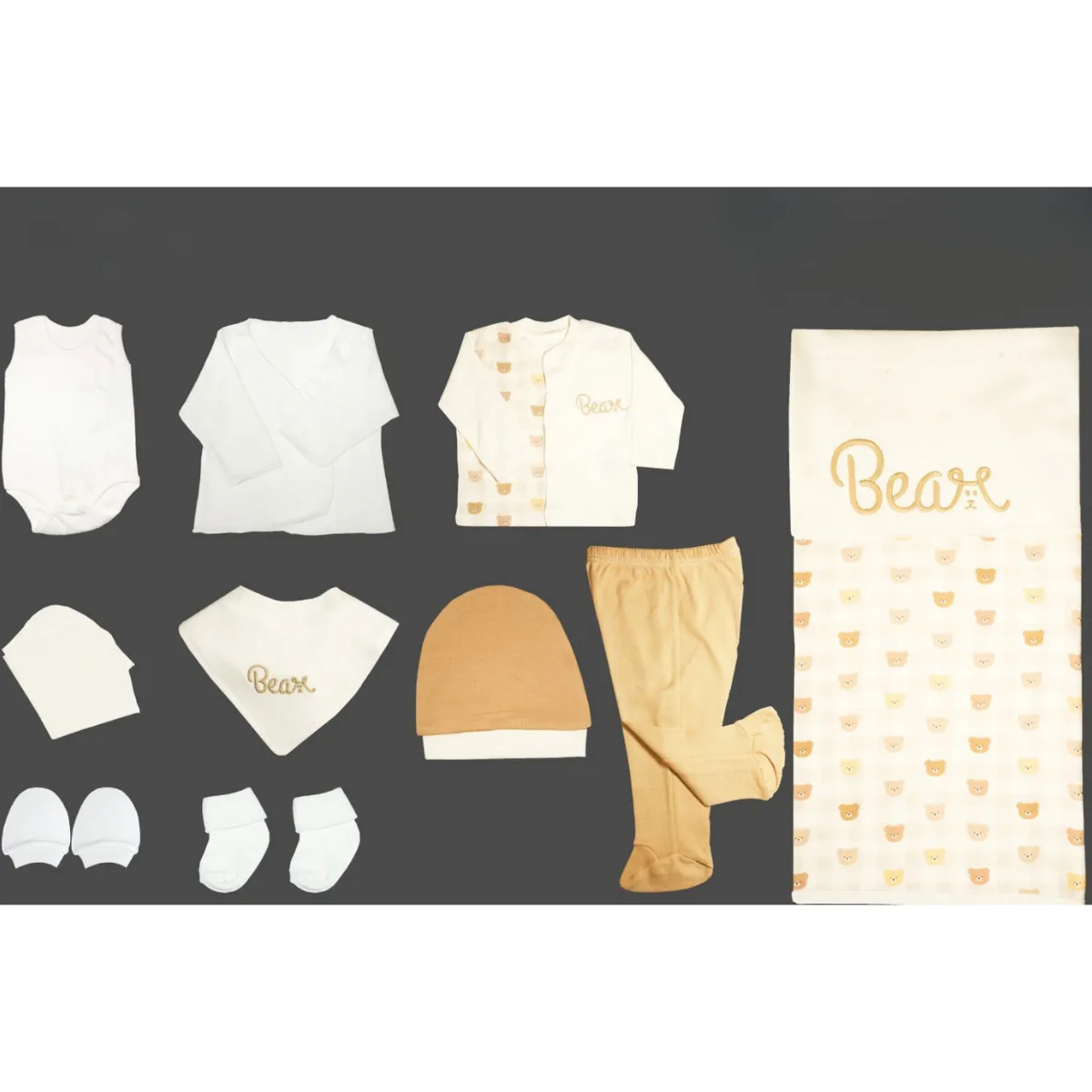 Newborn Going-Home Set — Embroidery, Bear motif — Set pieces: 10 — 0-3 months — 06NB