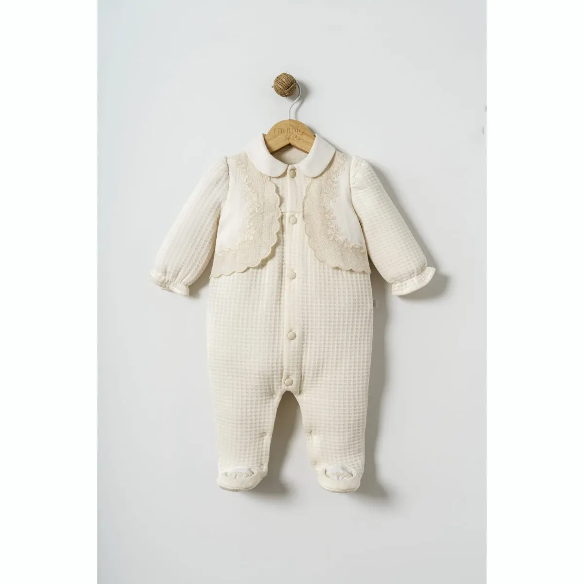 Baby Jumpsuit — Covered feet, Quilting — 0-6 months — 4702MY