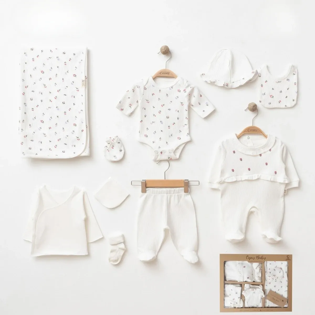 Newborn Going-Home Set — Embroidery, Floral motif — Set pieces: 10 — 0-3 months — 26201CY