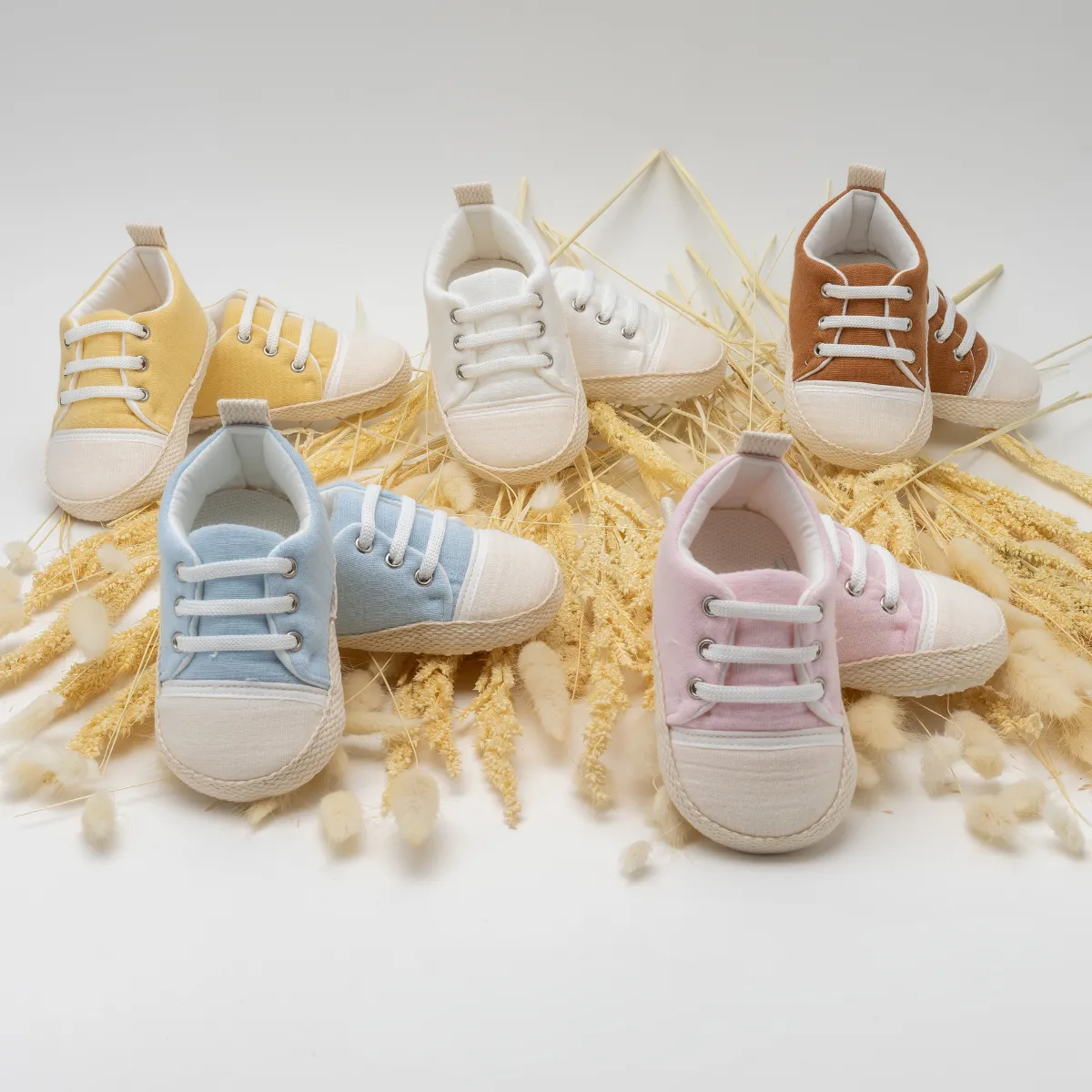 Baby Booties — Muslin — 18-19 size — 5206LC