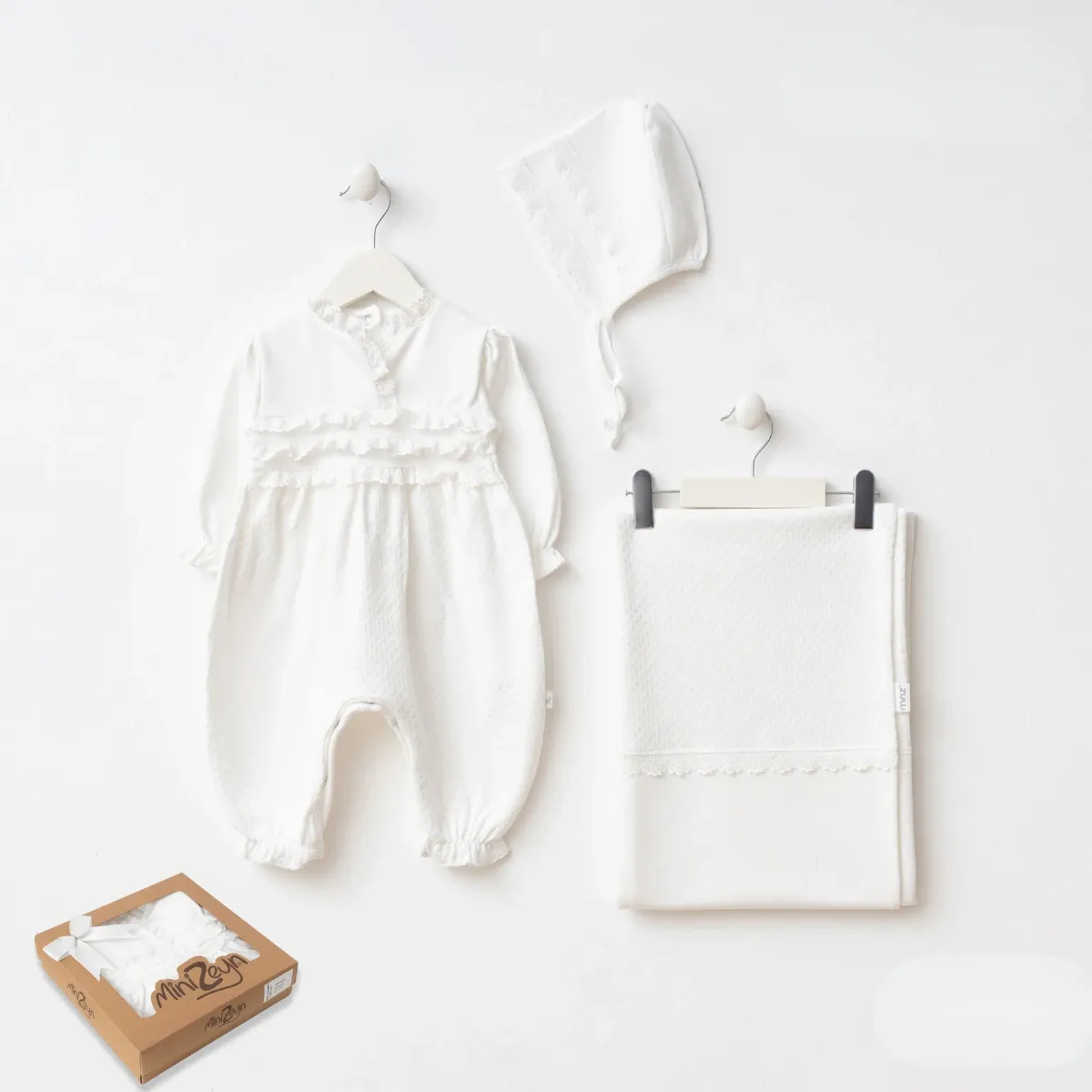 Newborn Going-Home Set — 0-3 months — 6003MZ