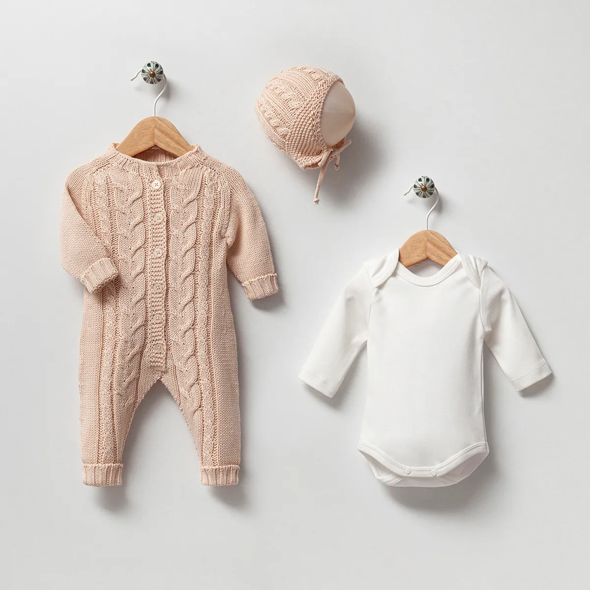 Newborn Going-Home Set — Knit fabric, Cable knit — Set pieces: 3 — 0-3 months — 8081N