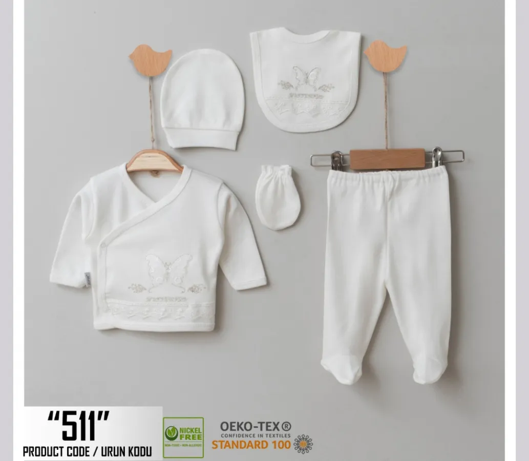 Newborn Going-Home Set — Butterfly motif — Set pieces: 5 — 0-3 months — 511ZP