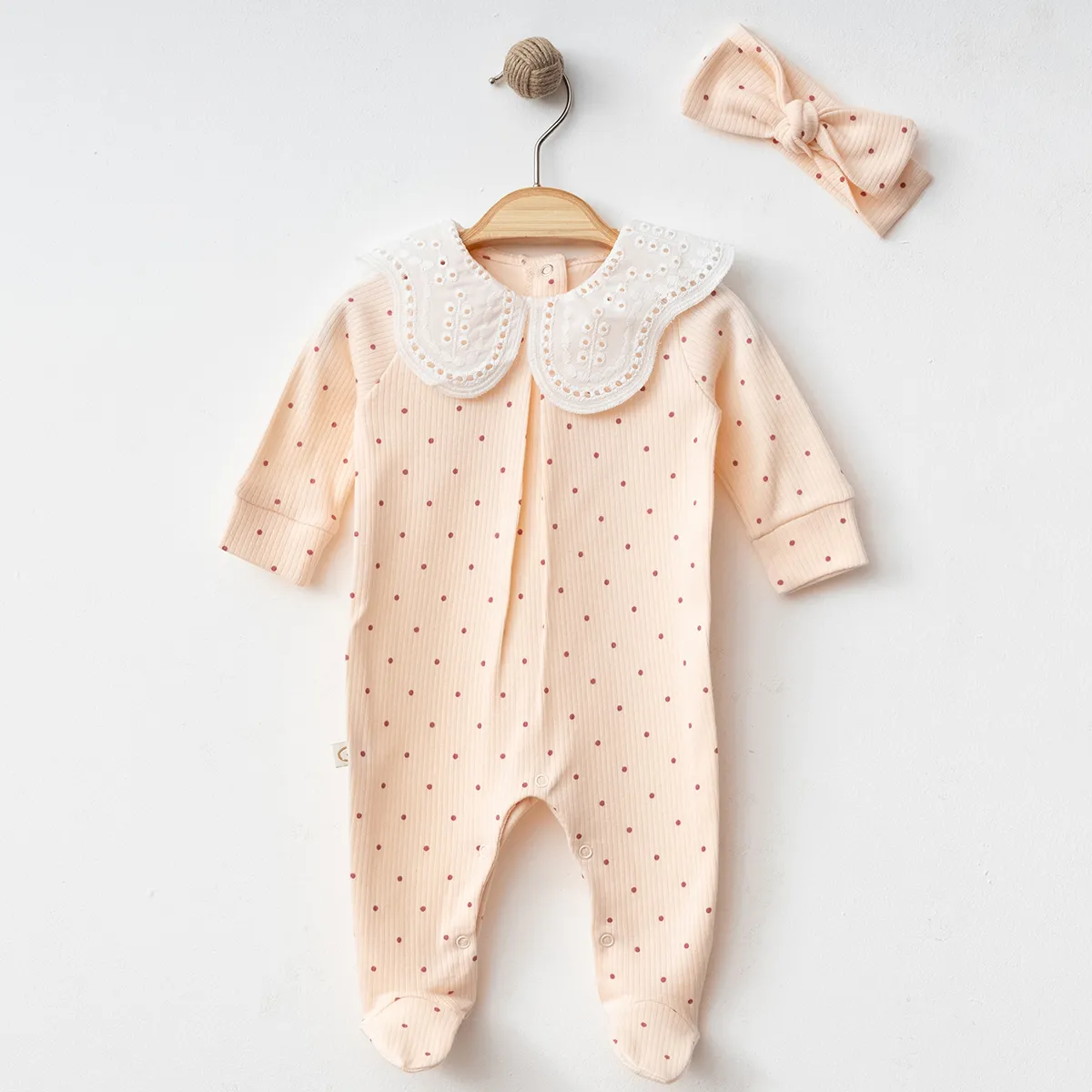 Baby Jumpsuit — Lace detail, Collar — 0/3-0/3-3/6 months — 3700OB