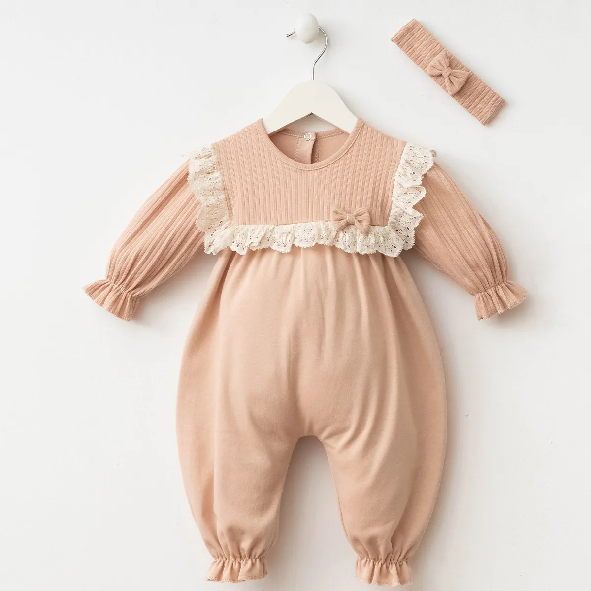 Baby Jumpsuit — Lace detail — 3-6-9 months — 3017MZ