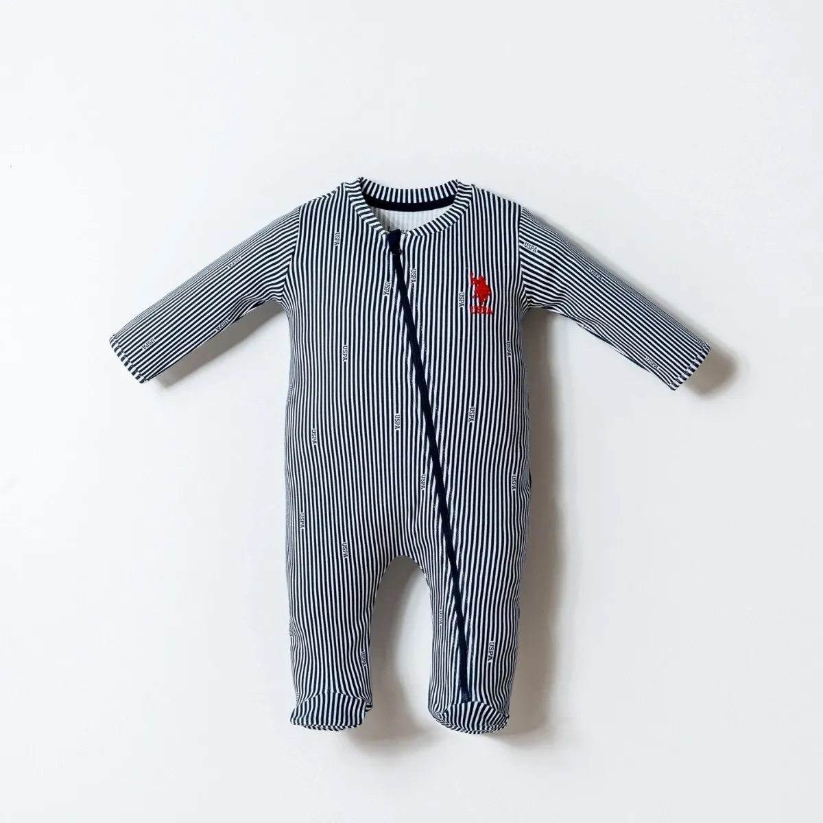 Baby Jumpsuit — Covered feet — 0/3-3/6-6/9 months — 2862US