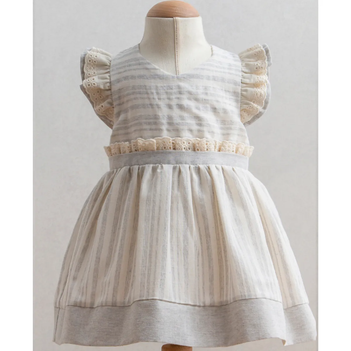 Dress — 6-9-12-18-24 months — 8032T