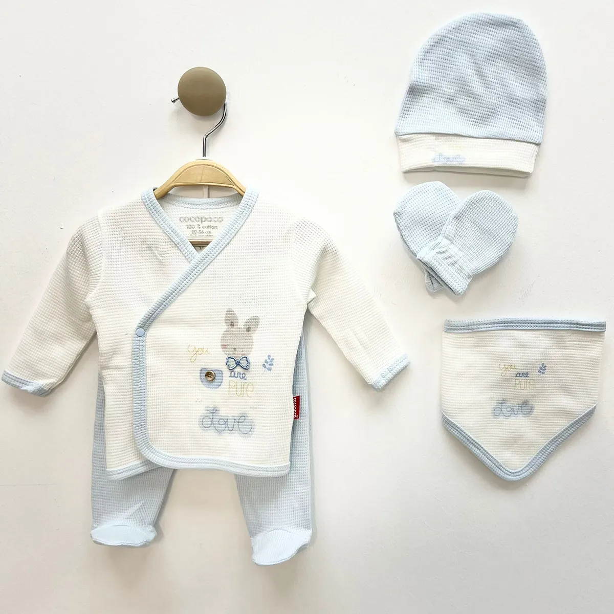 Newborn Going-Home Set — Waffle texture, Rabbit motif — Set pieces: 5 — 0-3 months — 1096CC