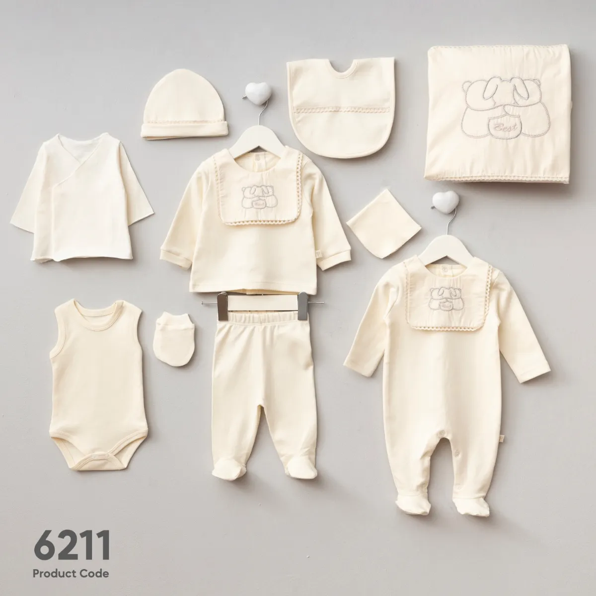 Newborn Going-Home Set — Lace detail — Set pieces: 10 — 0-3 months — 6211PG