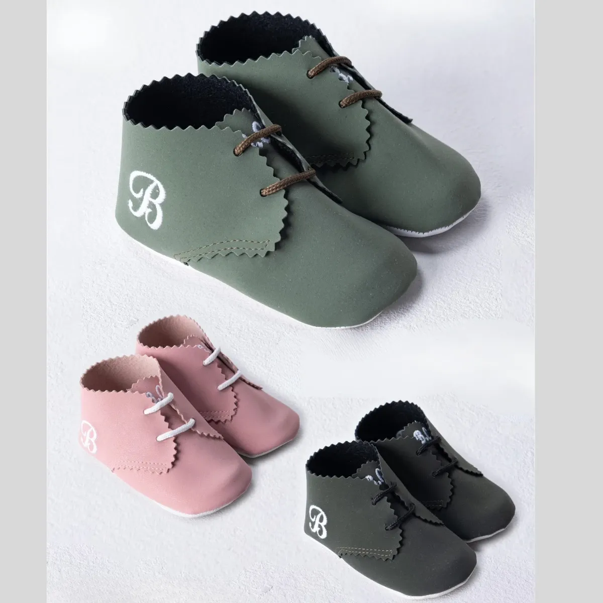 Baby Booties — Embroidery — 18-19 size — 4080Cİ