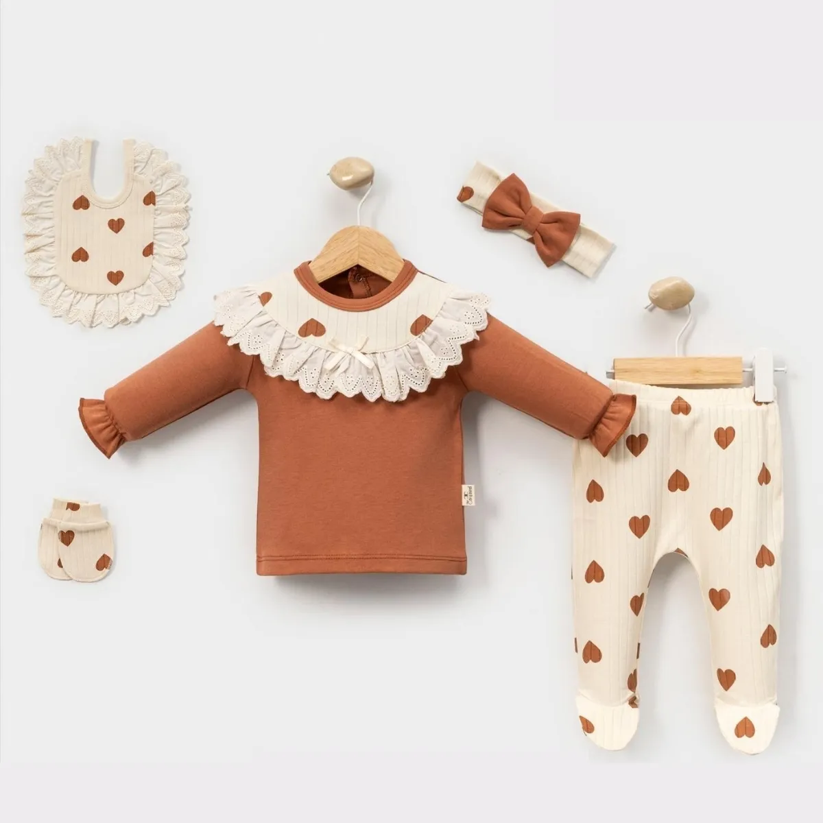 Newborn Going-Home Set — Heart motif — Set pieces: 5 — 0-3 months — 2100MC