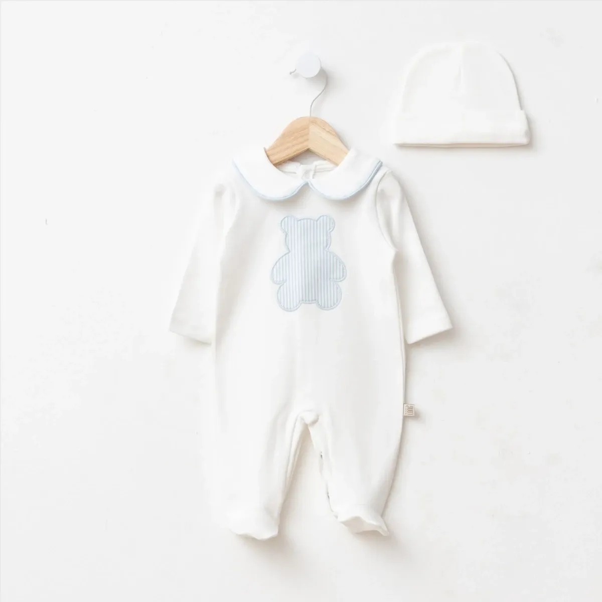 Baby Jumpsuit — Embroidery, Bear motif — 0/3-0/3-3/6 months — 3200BL