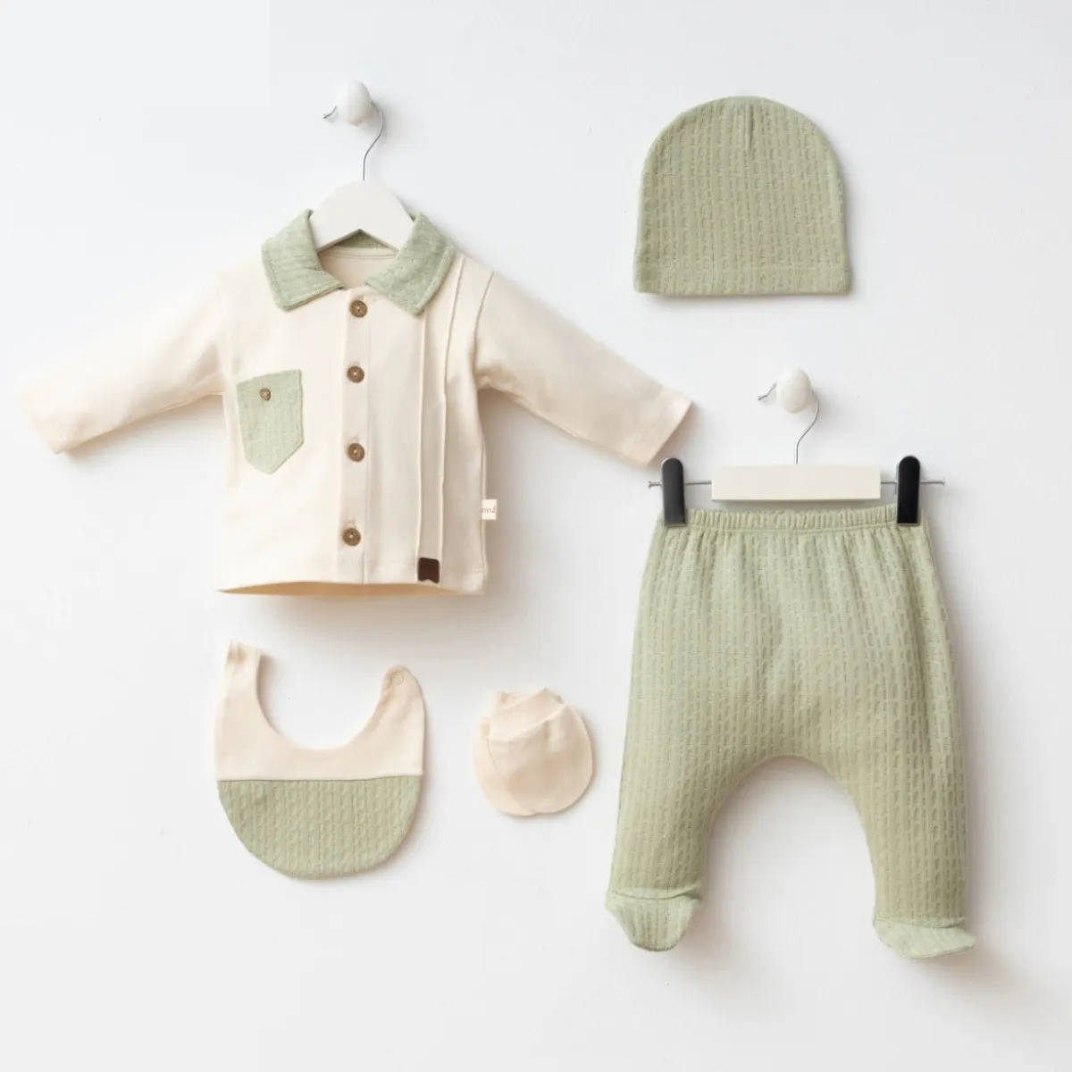 Newborn Going-Home Set — Pockets — Set pieces: 5 — 0-3 months — 7087MZ