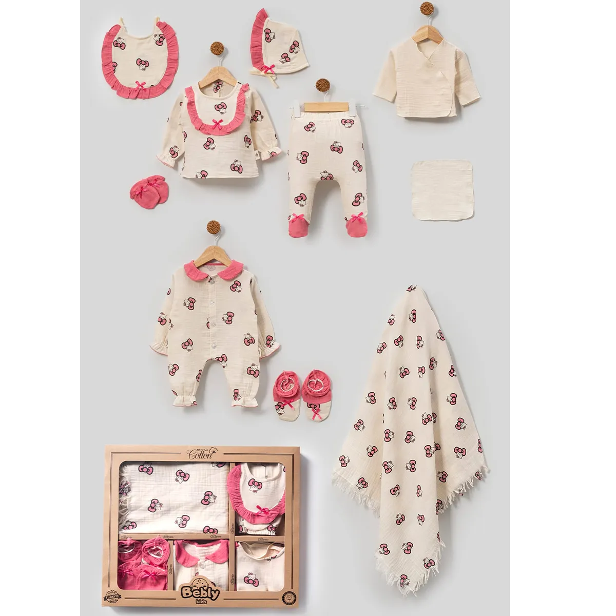 Newborn Going-Home Set — Muslin, Cat motif — Set pieces: 10 — 0-3 months — 10005BK