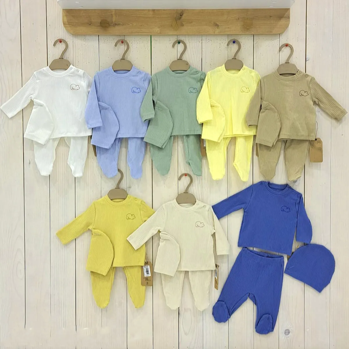 Boys' Outfit Set — Ribbed texture — Set pieces: 3 — 1-3-6-9 months — 2118AN