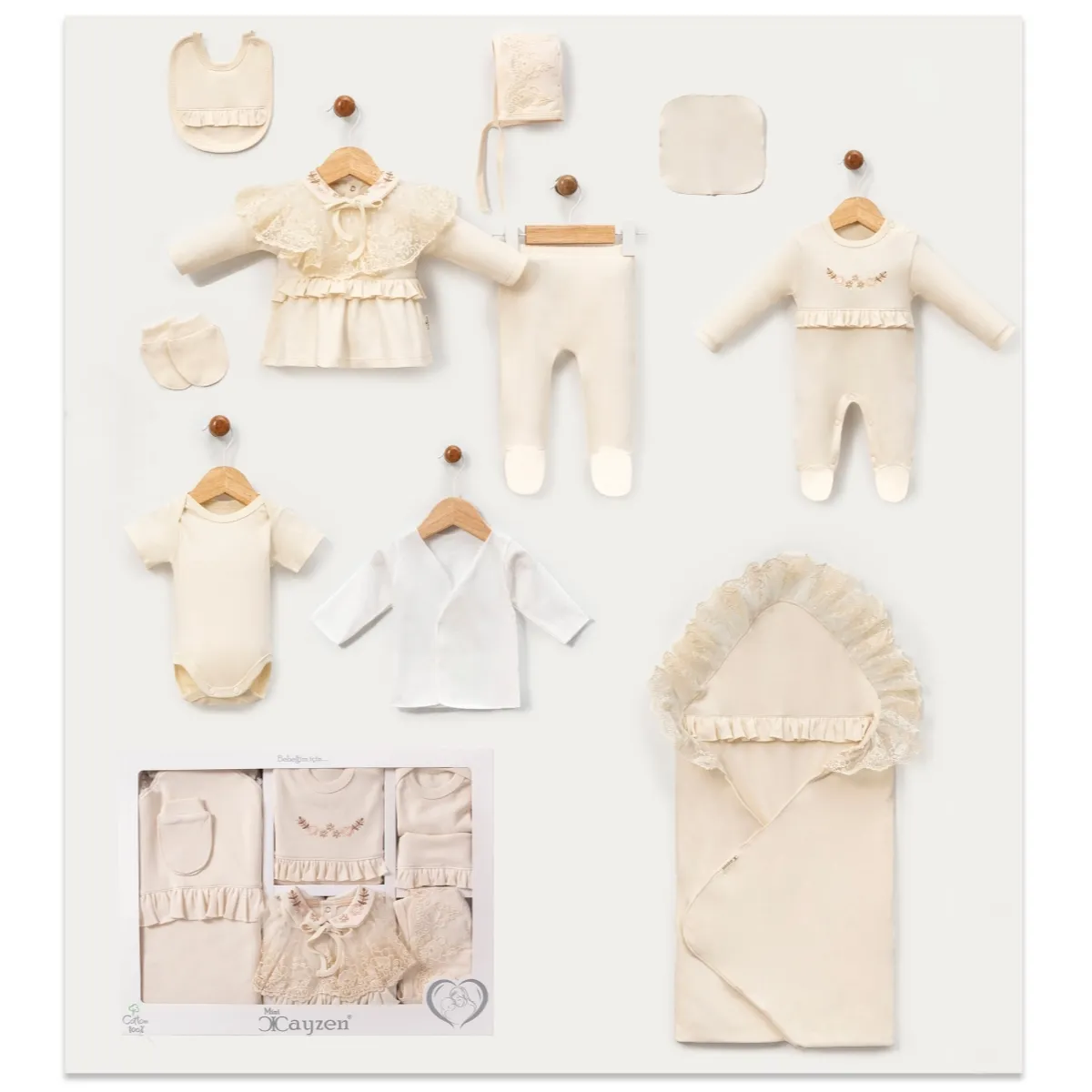 Newborn Going-Home Set — Lace detail, Collar — Set pieces: 10 — 0-3 months — 3032MC