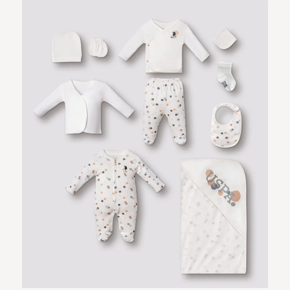Newborn Going-Home Set — Set pieces: 10 — 0-3 months — 3104US