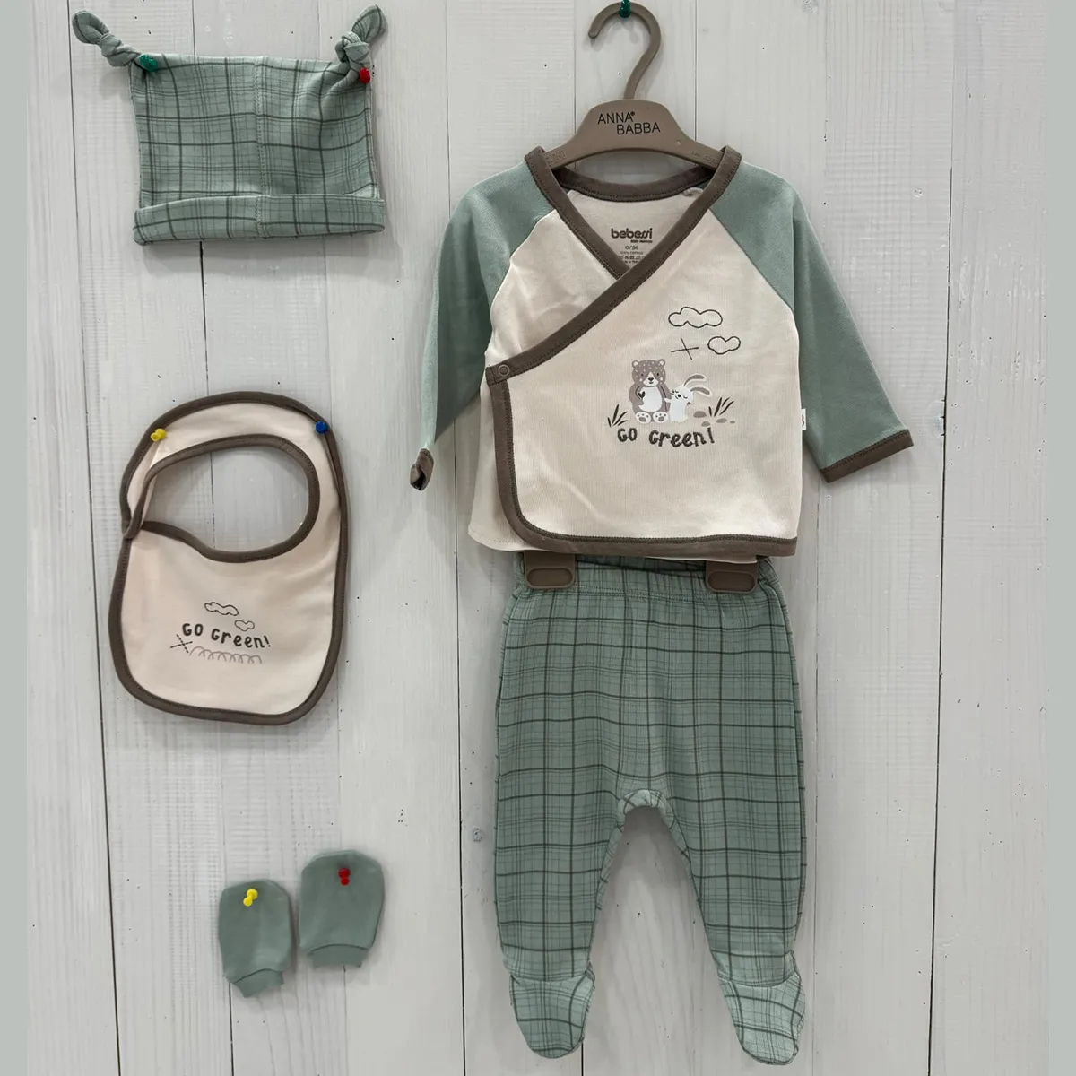 Newborn Going-Home Set — Boxed packaging — Set pieces: 5 — 0-3 months — 3997BE