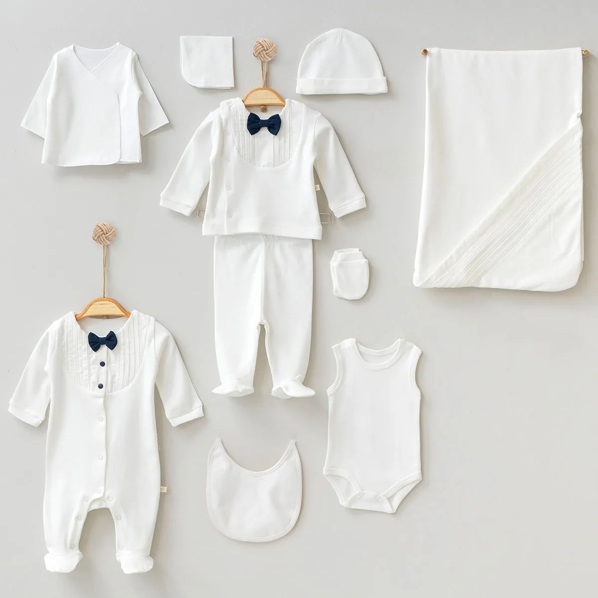 Newborn Going-Home Set — Set pieces: 10 — 0-3 months — 6061PG