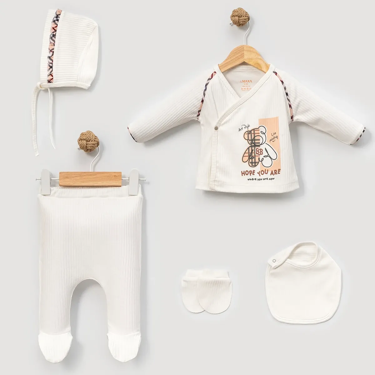 Newborn Going-Home Set — Set pieces: 5 — 0-3 months — 5047LV