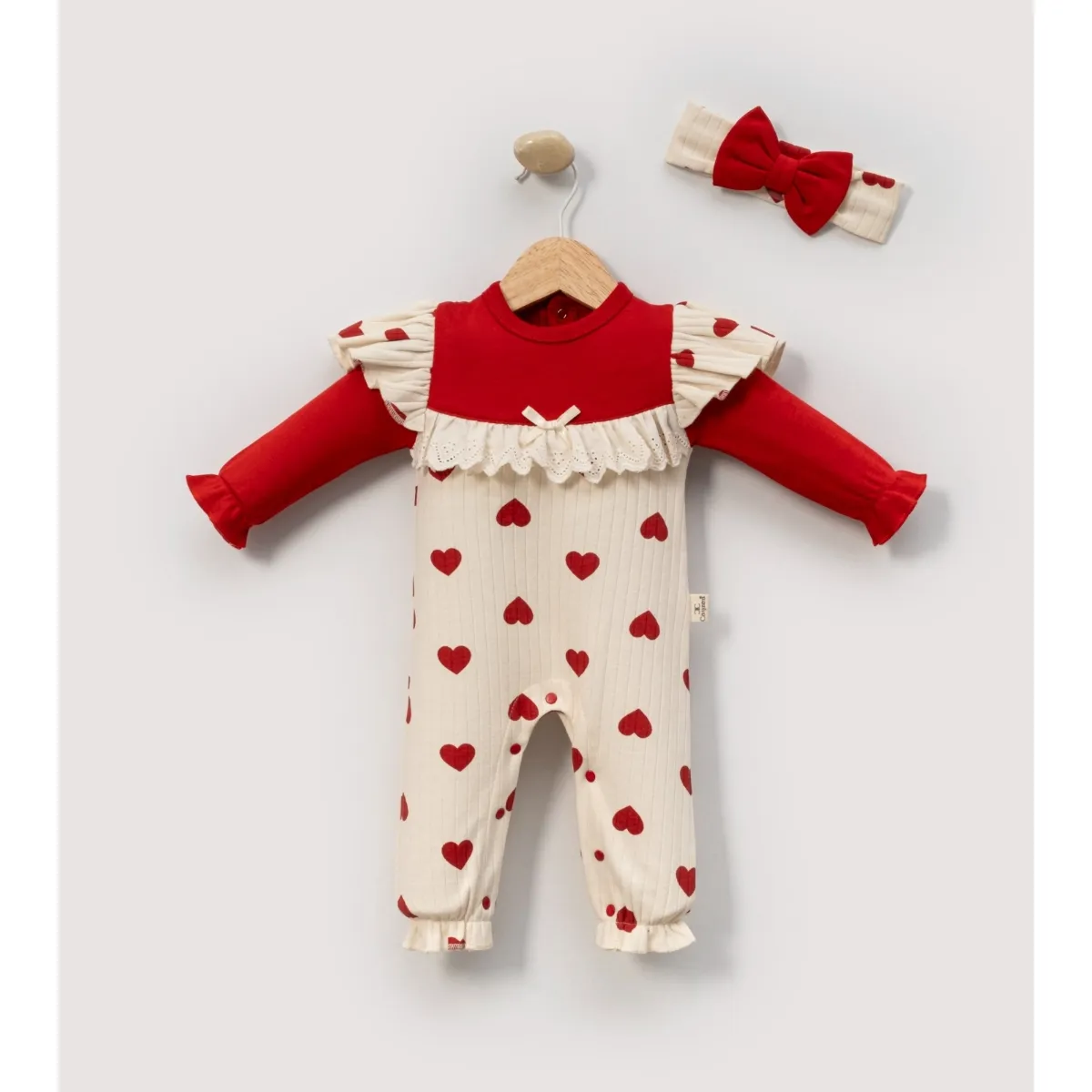 Baby Jumpsuit — Heart motif — 3-6-9 months — 1110MC
