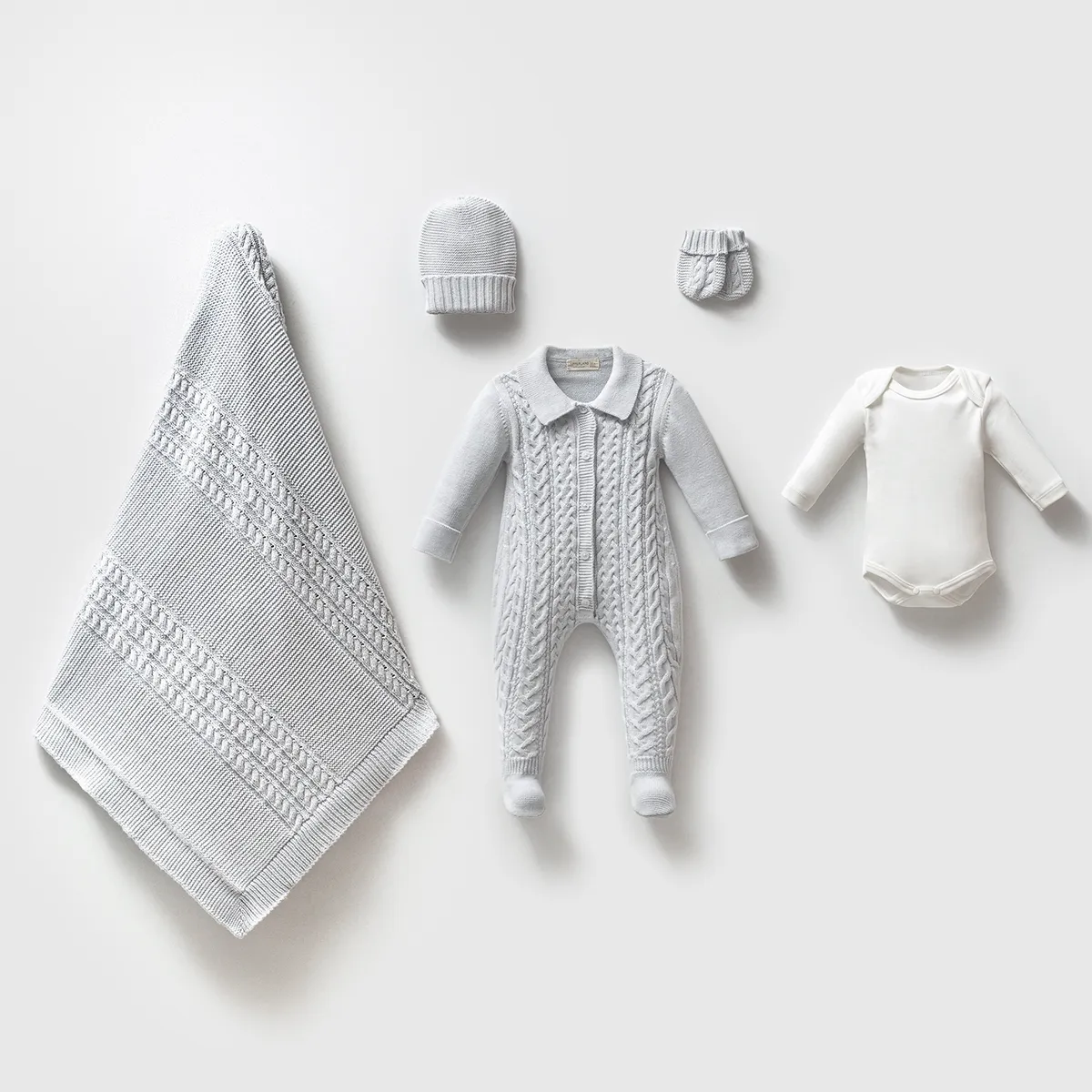 Knitted Newborn Hospital Sets – 8326N | Wholesale