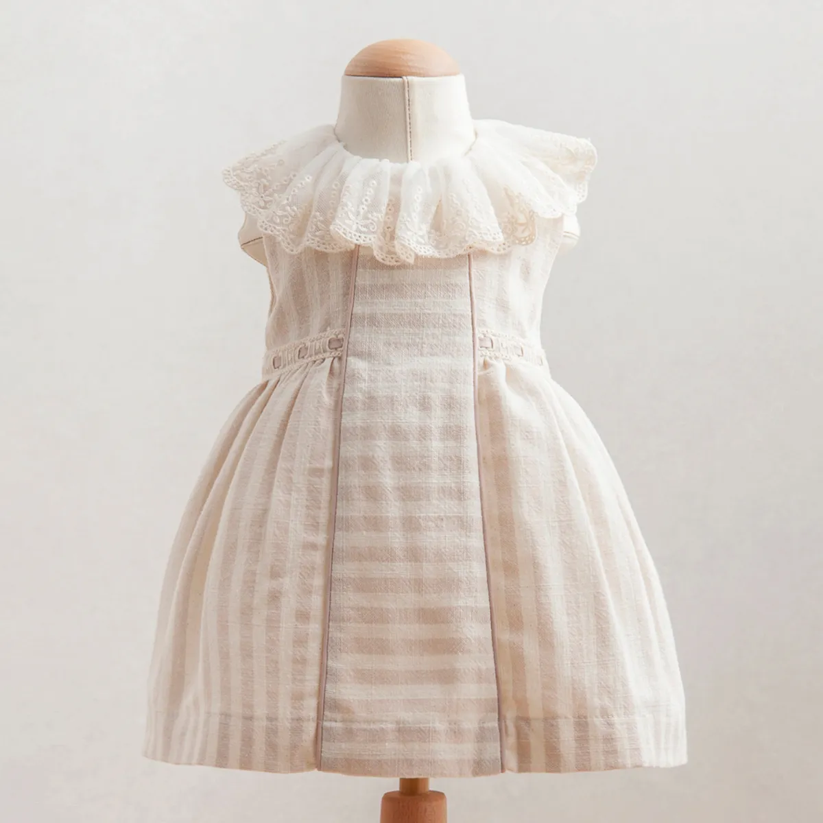 Dress — 6-9-12-18-24 months — 3948T