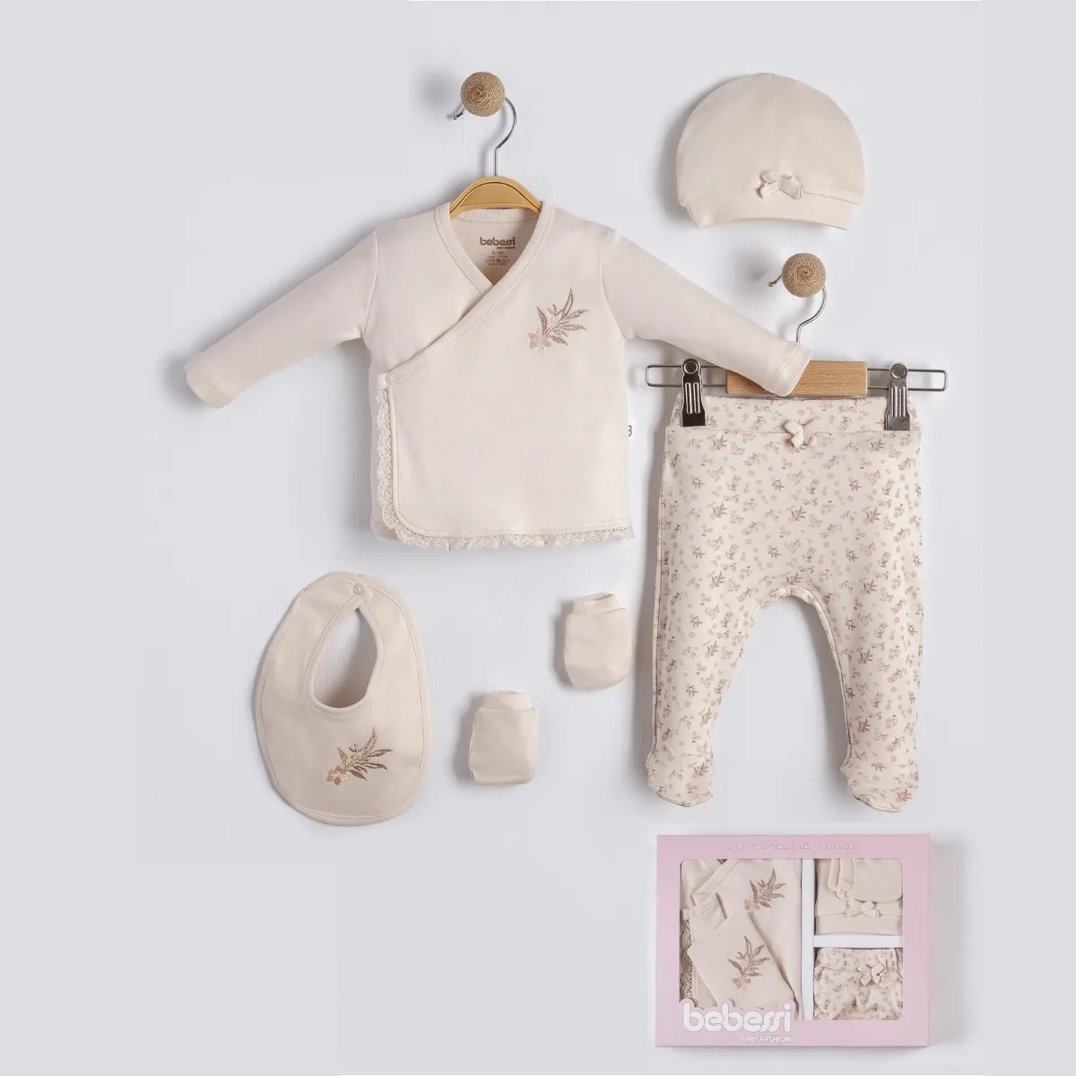 Newborn Going-Home Set — GRACED — Set pieces: 5 — 0-3 months — 3959BE
