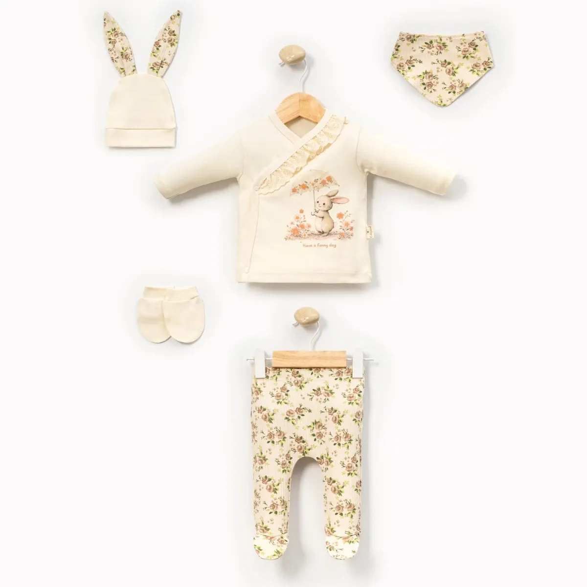 Newborn Going-Home Set — Floral motif, Rabbit motif — Set pieces: 5 — 0-3 months — 2138MC