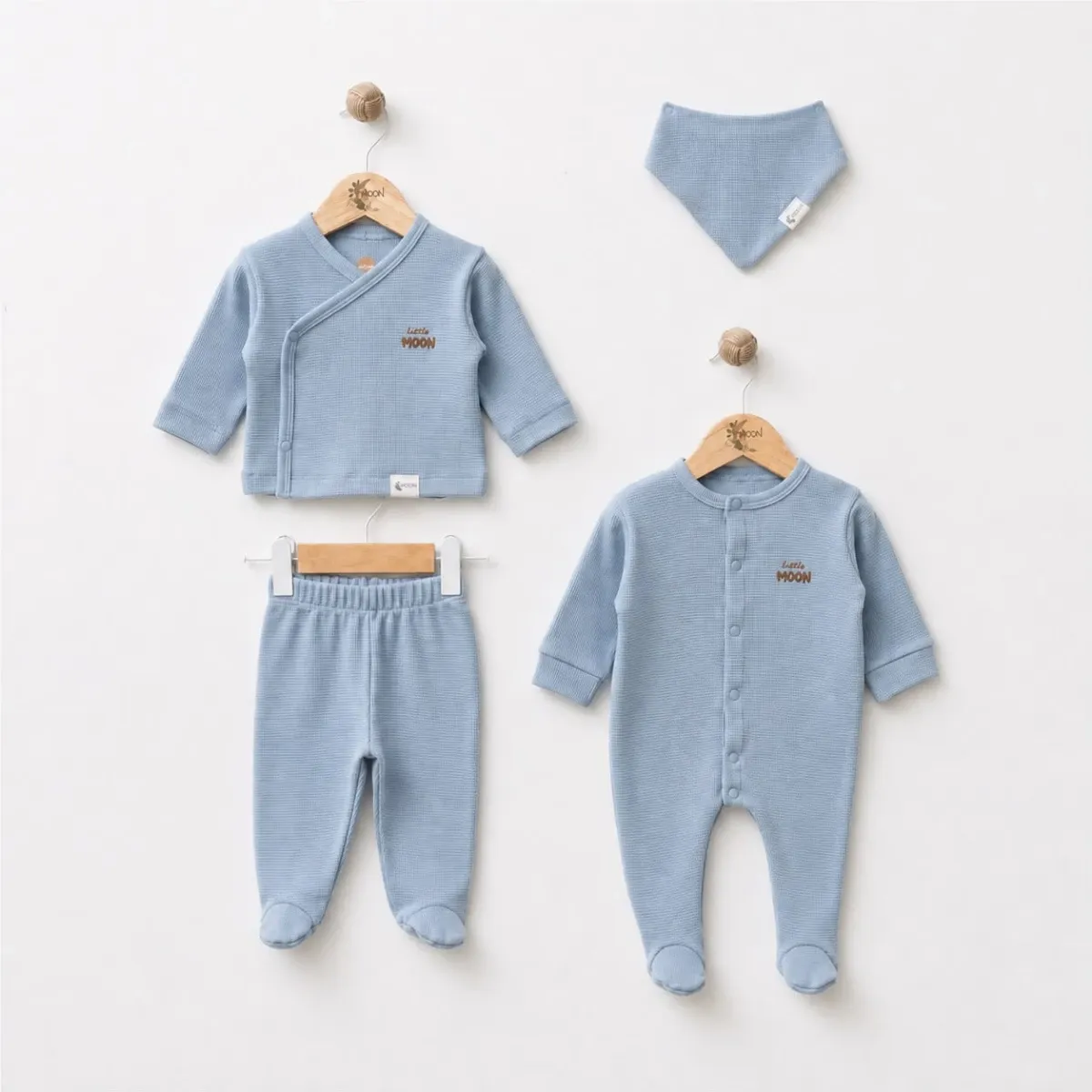 Newborn Going-Home Set — Set pieces: 4 — 0-3 months — 2016DB
