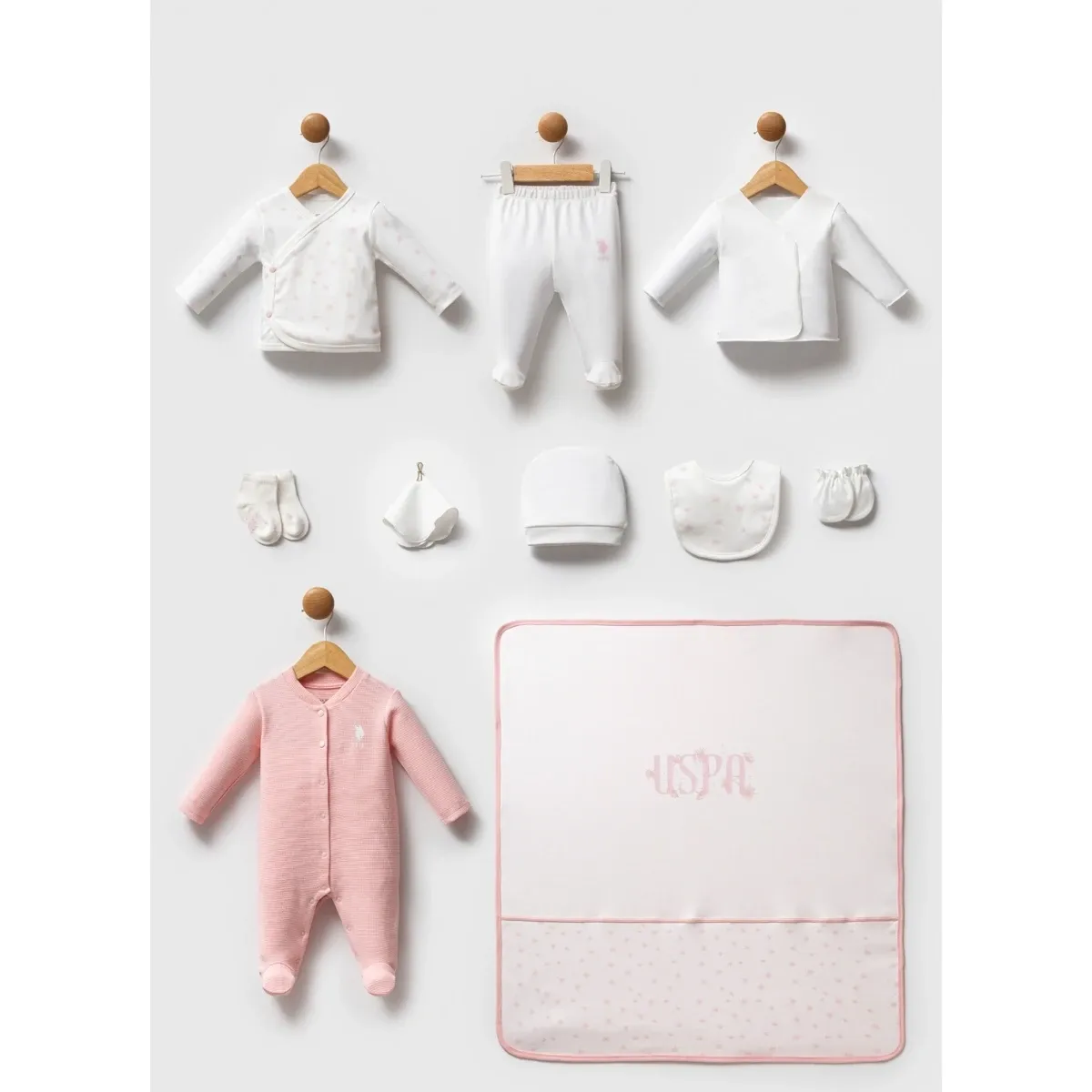 Newborn Going-Home Set — Set pieces: 10 — 0-3 months — 2700US